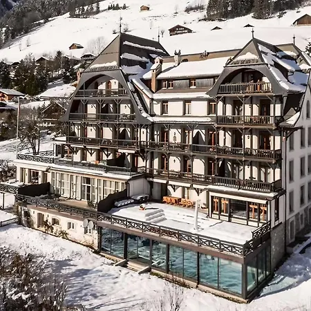 Luxury Apartment, Panoramic Mountain Views, 5* Facilities - 4 Bedroom 아파트