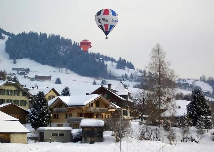 Appartamento Luxury Apartment, Panoramic Mountain Views, 5 Star Facilities - 4 Bedroom Chateau-d'Oex